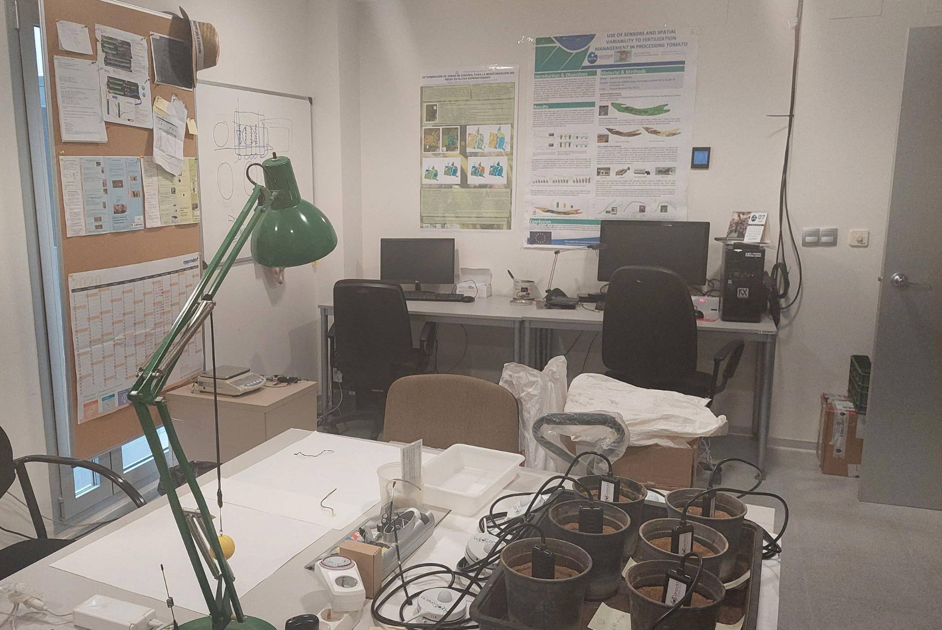 Laboratorios de tecnología aplicada a la gestión de los cultivos Instituto de Investigaciones Agrarias Finca La Orden - Valdesequera